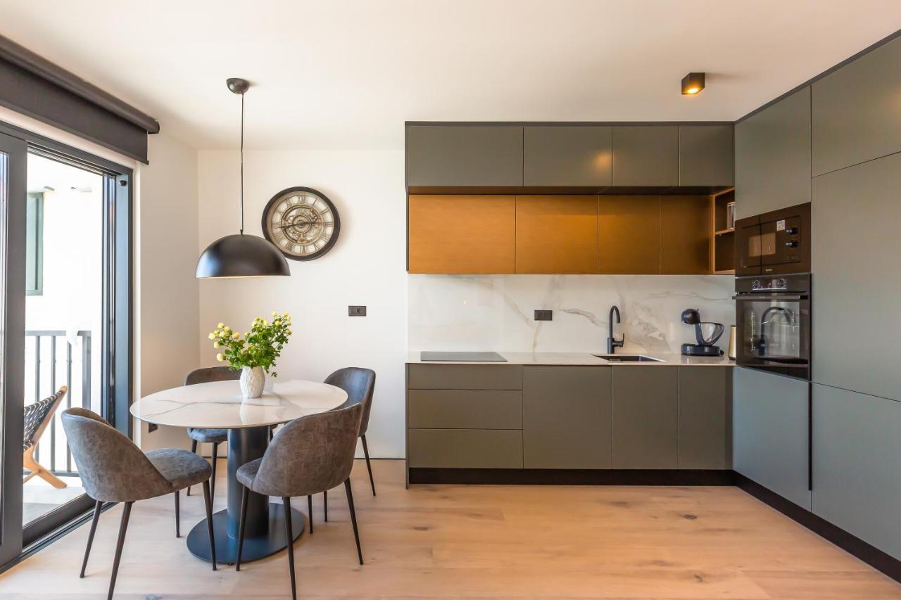 Lux Apartments Marko Baška Voda Εξωτερικό φωτογραφία